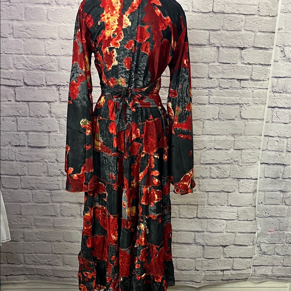 0887.  100% Silk Two Piece Kimono Top & Maxi Tiered Skirt - Picture 2 of 6
